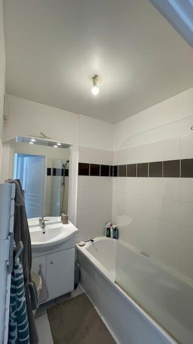 Appartement De Luca Saint-André-de-Cubzac Esterno foto